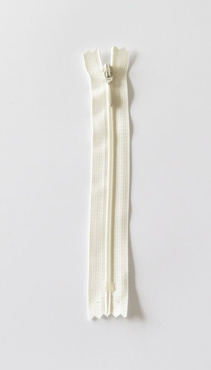 YKK 4MM SPIRAL, FAST F. ECRU 12 CM