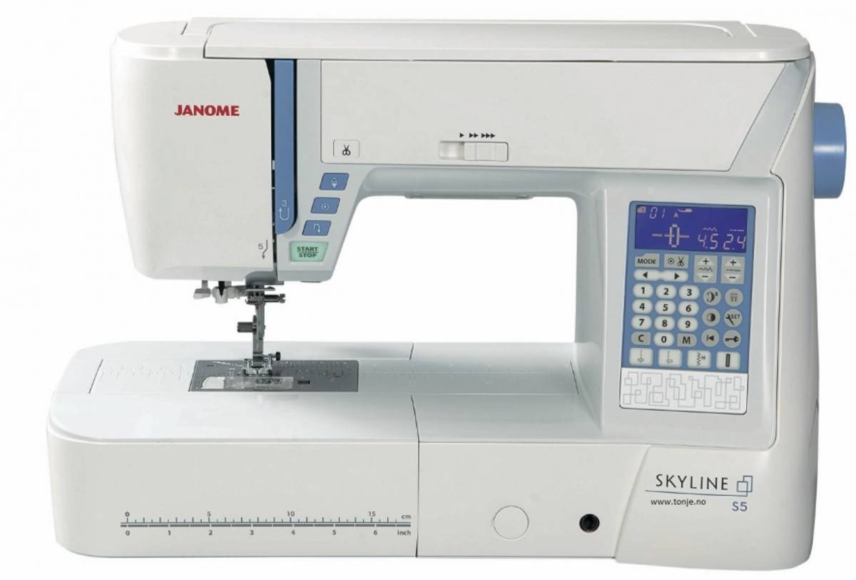 Demo Janome Skyline Model S5 