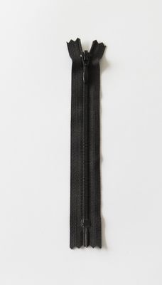 YKK 4MM SPIRAL, FAST F. SORT 4421-12-0580