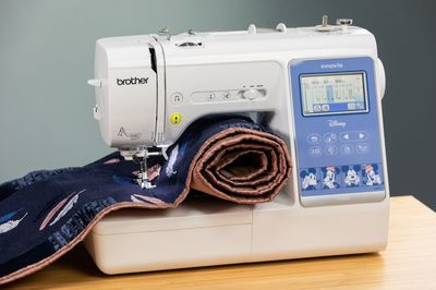 Brother Innov-is M380D Disney sy og broderi