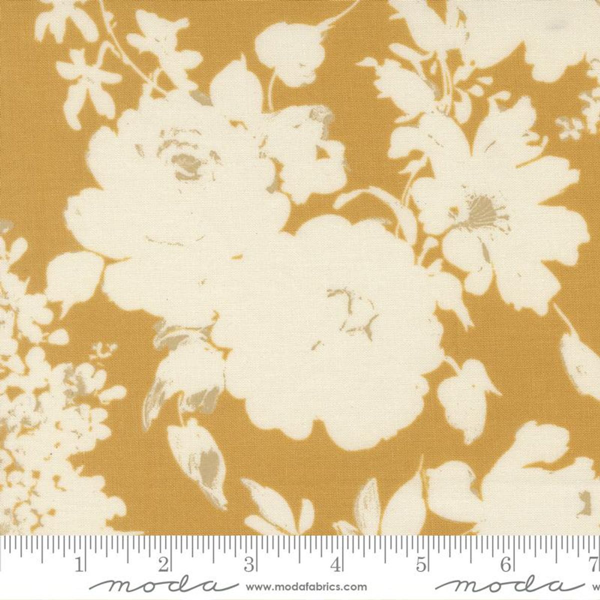 Moda Fabrics,ARABESQUE Whisper Honey 33830 13
