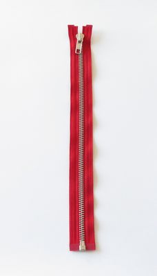 YKK 6MM ALUM. DELBAR F. Rød 4432-35-519